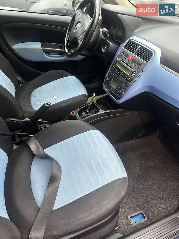 Хэтчбек Fiat Grande Punto 2007 в Киеве