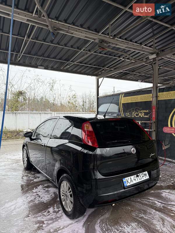 Хетчбек Fiat Grande Punto 2008 в Ірпені