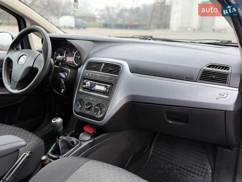 Хэтчбек Fiat Grande Punto 2008 в Запорожье