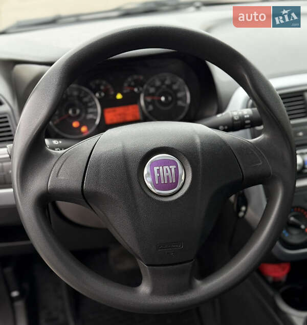 Хэтчбек Fiat Grande Punto 2008 в Запорожье