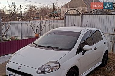 Хэтчбек Fiat Grande Punto 2012 в Ирпене