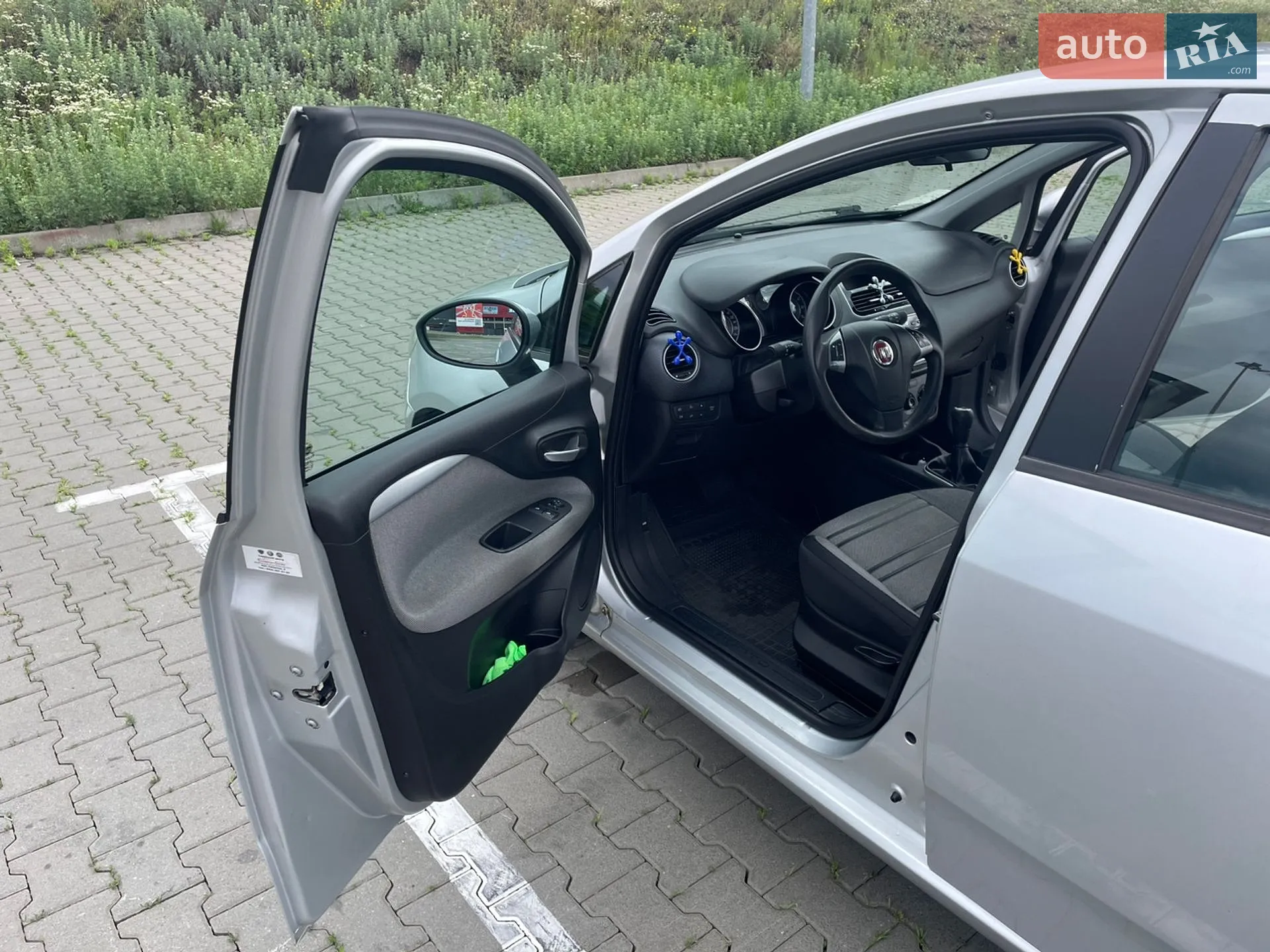 2011 Fiat Punto - мініатюра 10