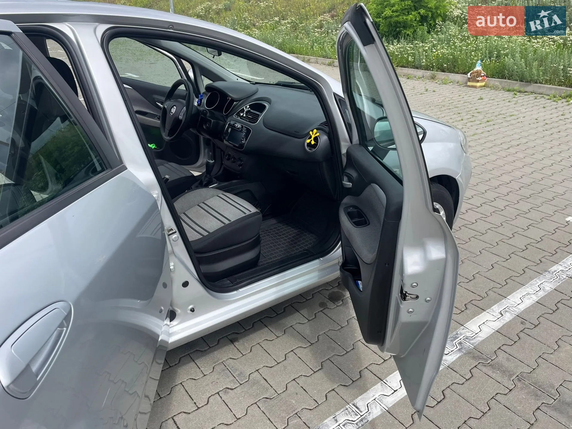2011 Fiat Punto - мініатюра 13