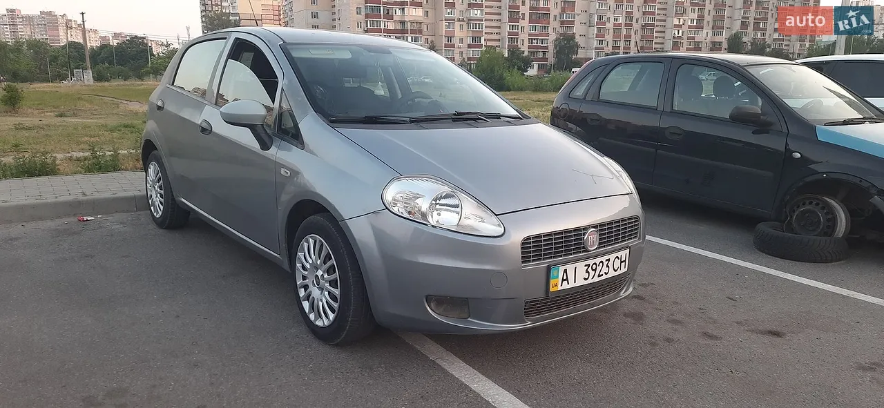 2011 Fiat Punto - мініатюра 28