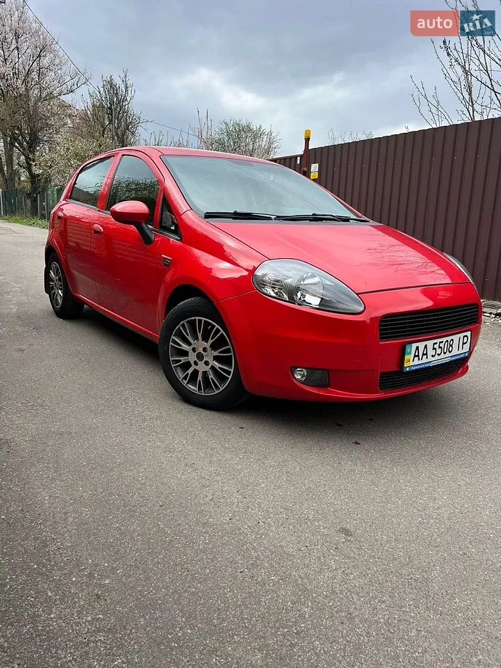 2010 Fiat Punto - мініатюра 22