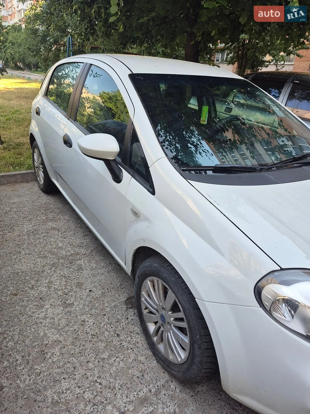 2012 Fiat Punto - мініатюра 3