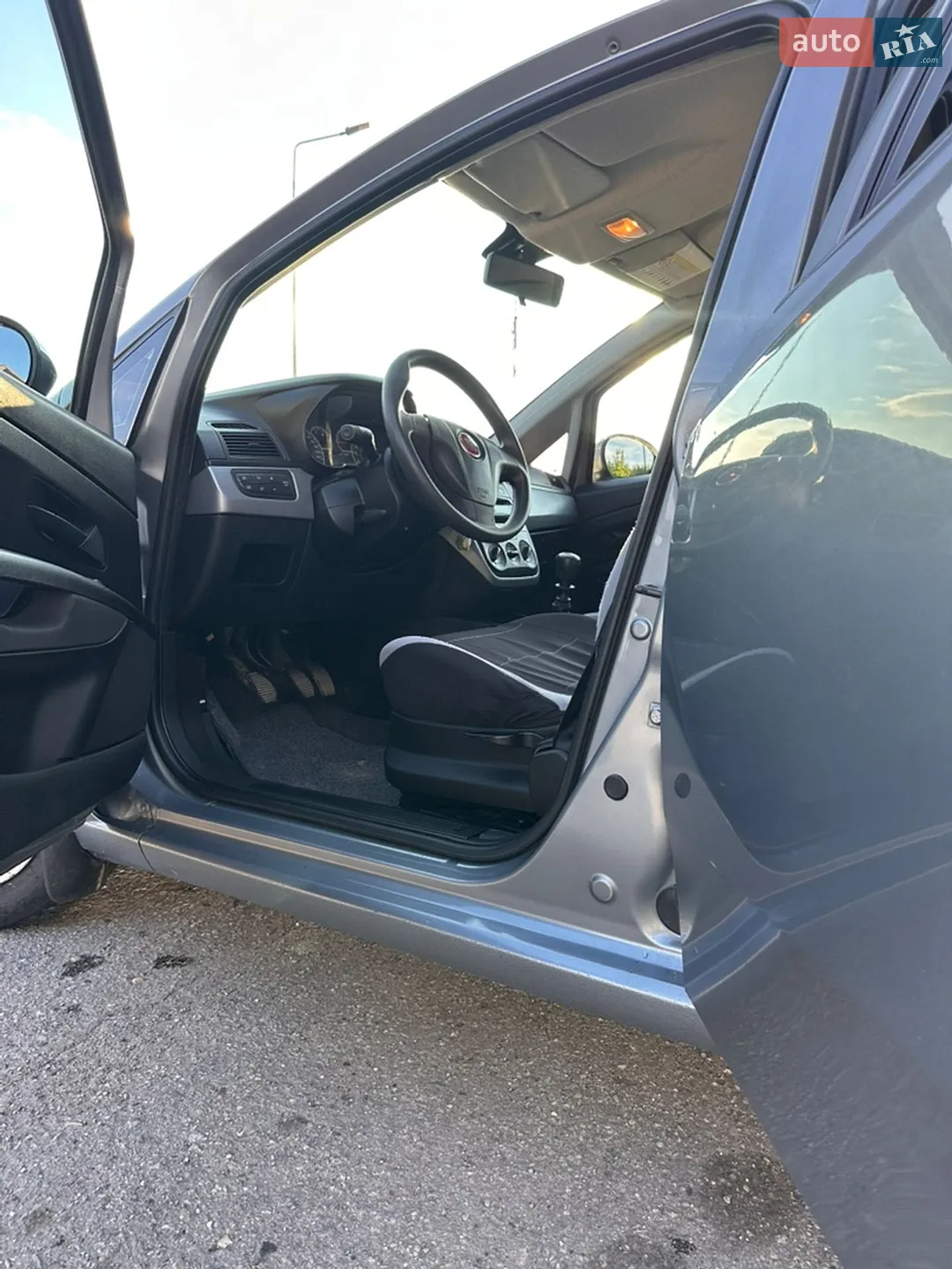 2010 Fiat Punto - мініатюра 13