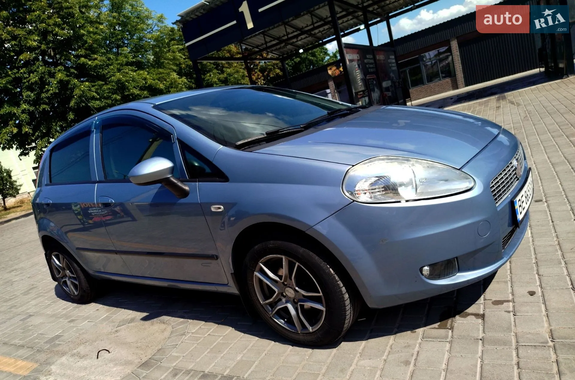2010 Fiat Punto - мініатюра 3