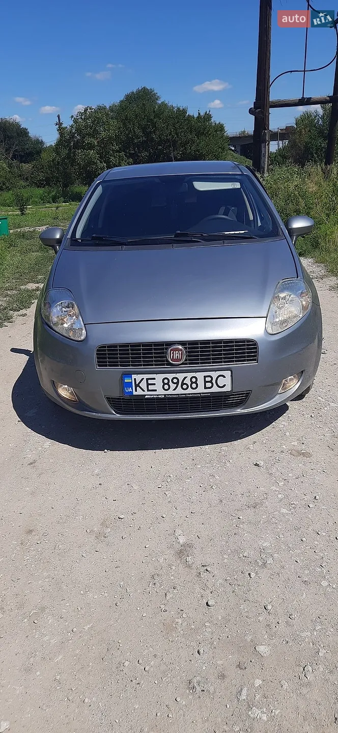 2010 Fiat Punto - мініатюра 8