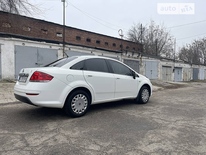 Седан Fiat Linea 2013 в Днепре