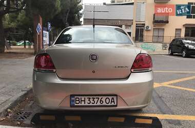 Седан Fiat Linea 2012 в 