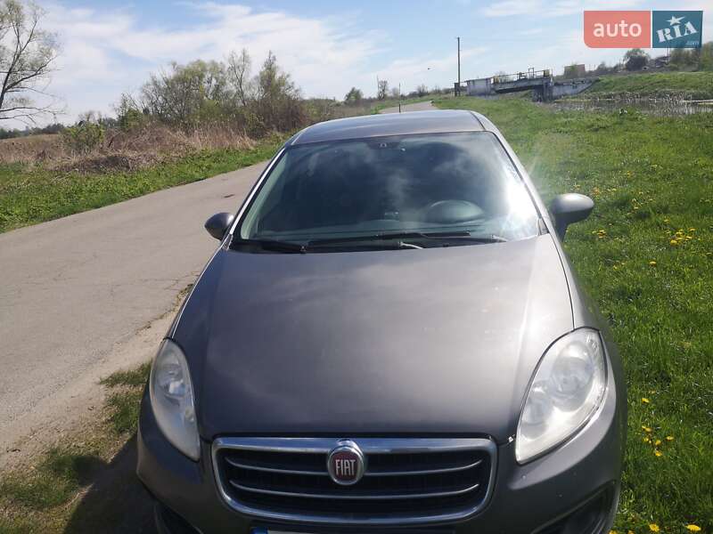 Седан Fiat Linea 2015 в Киеве