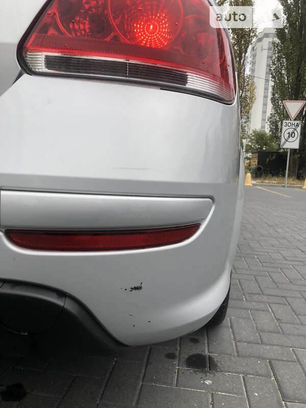 Седан Fiat Linea 2013 в Киеве фото 5 Седан Fiat Linea 2013 в Киеве