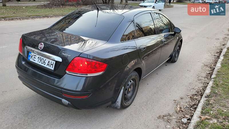 Седан Fiat Linea 2013 в Кривом Роге