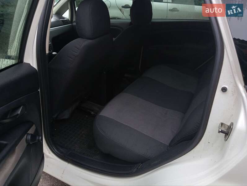 Седан Fiat Linea 2011 в Житомире