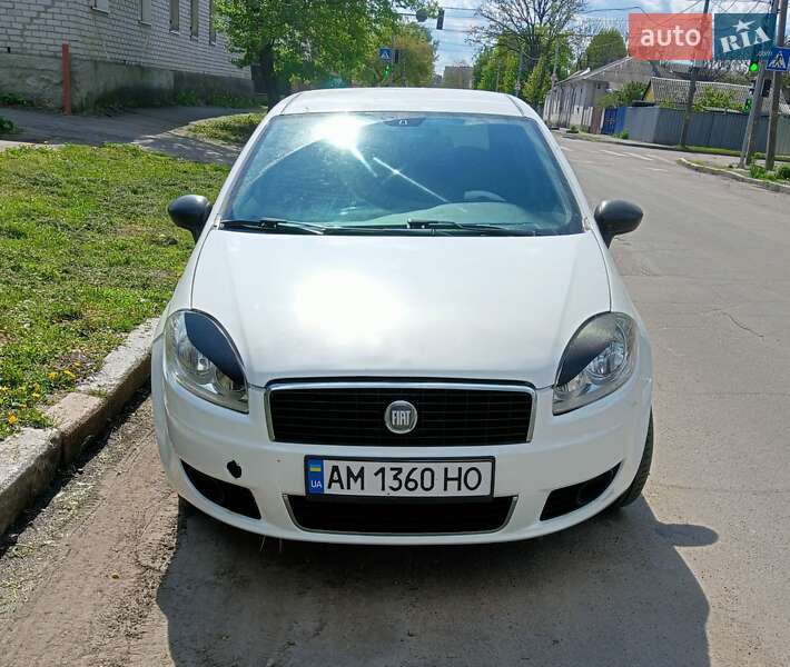 Седан Fiat Linea 2011 в Житомире