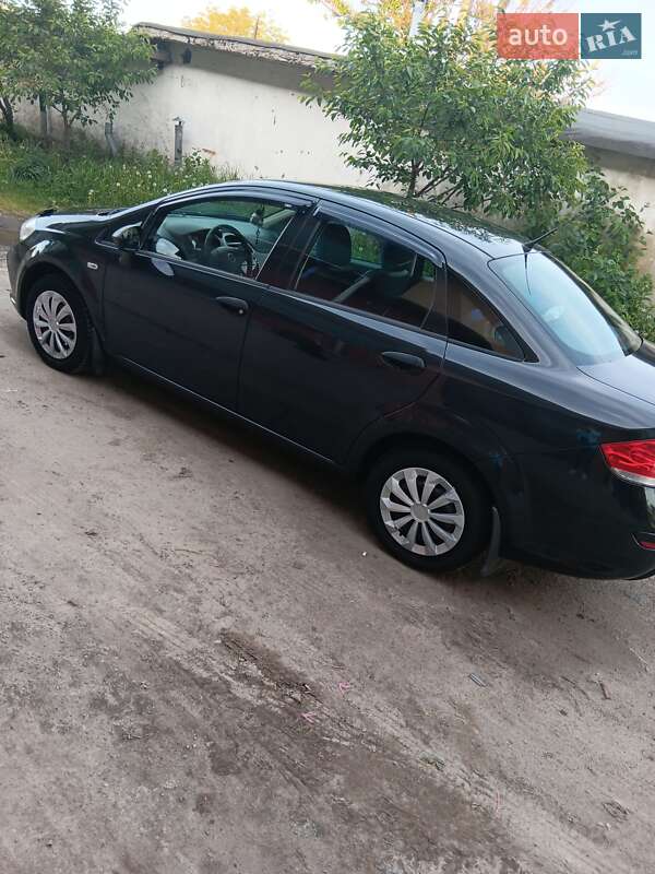 Седан Fiat Linea 2013 в Рівному