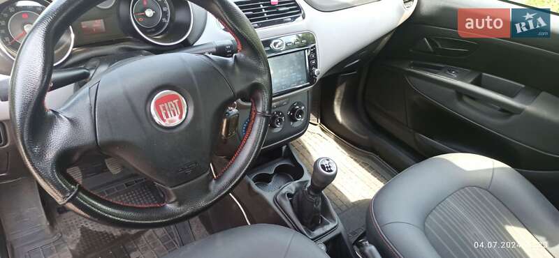 Седан Fiat Linea 2013 в Києві