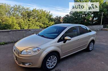 Седан Fiat Linea 2012 в Киеве