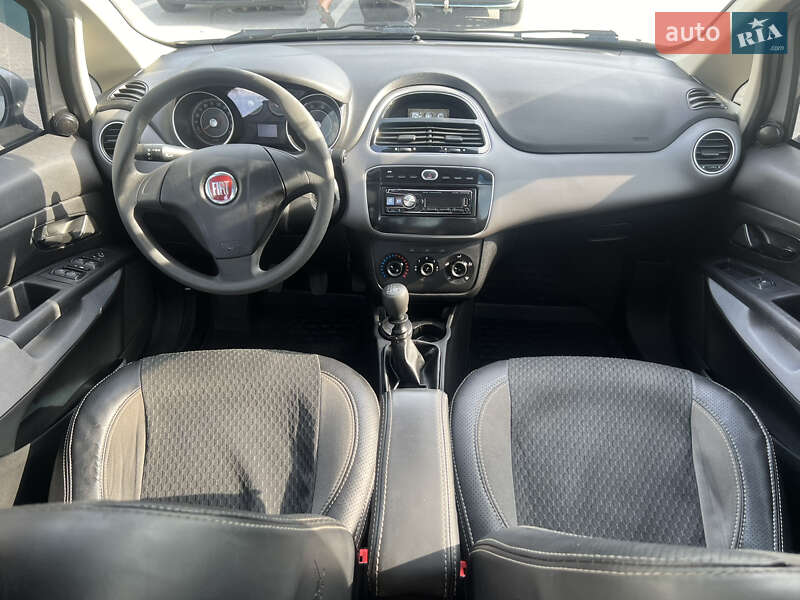 Седан Fiat Linea 2013 в Львове