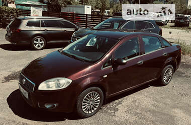 Седан Fiat Linea 2012 в Киеве