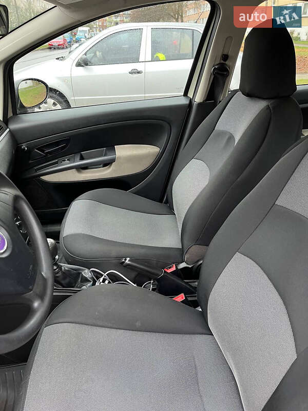 Седан Fiat Linea 2008 в Дрогобыче
