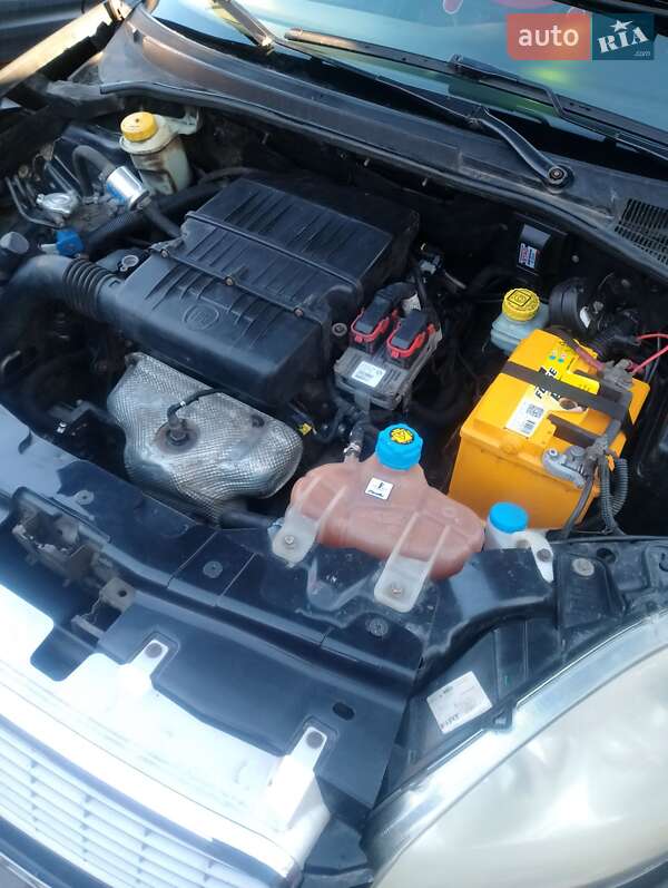 Седан Fiat Linea 2009 в Житомире