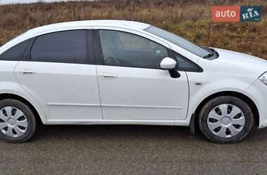 Седан Fiat Linea 2013 в Гостомеле