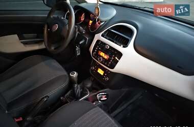 Седан Fiat Linea 2013 в 