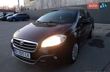 Седан Fiat Linea 2013 в 