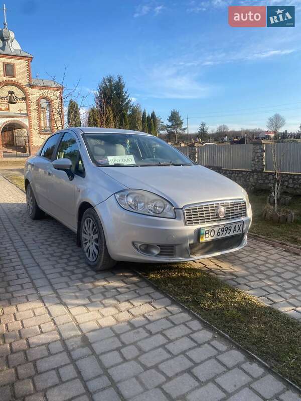 Седан Fiat Linea 2012 в Збараже