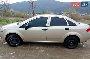 Седан Fiat Linea 2012 в 