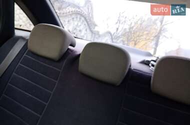 Седан Fiat Linea 2012 в 