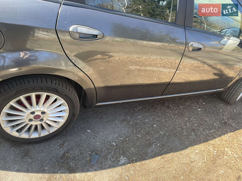 Седан Fiat Linea 2008 в Горенке