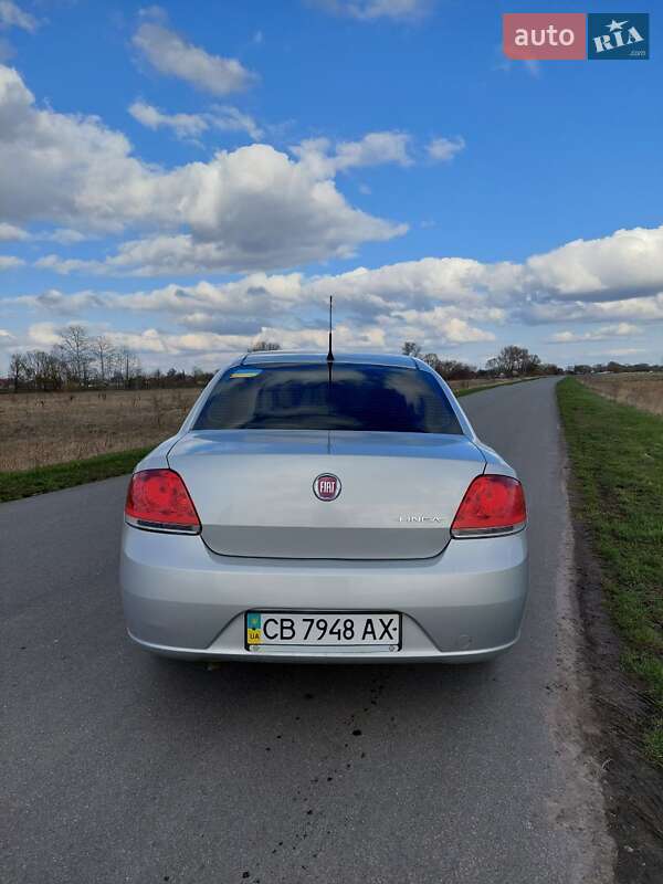Седан Fiat Linea 2012 в Нежине фото 2 Седан Fiat Linea 2012 в Нежине