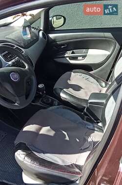 Седан Fiat Linea 2013 в 