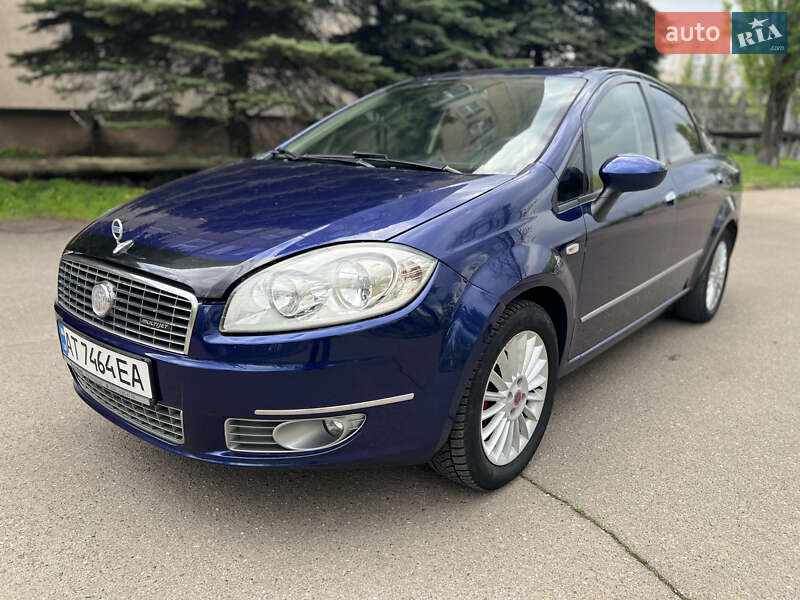Седан Fiat Linea 2009 в 