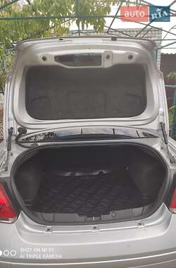 Седан Fiat Linea 2013 в 