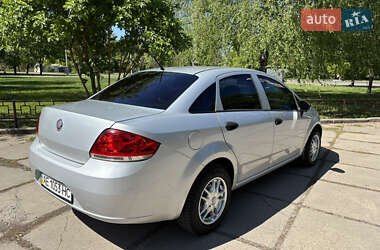 Седан Fiat Linea 2012 в 