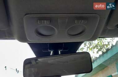 Седан Fiat Linea 2012 в 