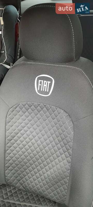 Седан Fiat Linea 2012 в Киеве