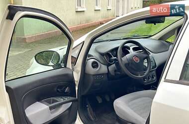 Седан Fiat Linea 2013 в 
