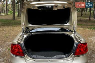 Седан Fiat Linea 2009 в 