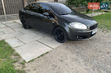 Седан Fiat Linea 2008 в 