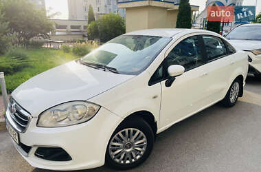 Седан Fiat Linea 2013 в Києві