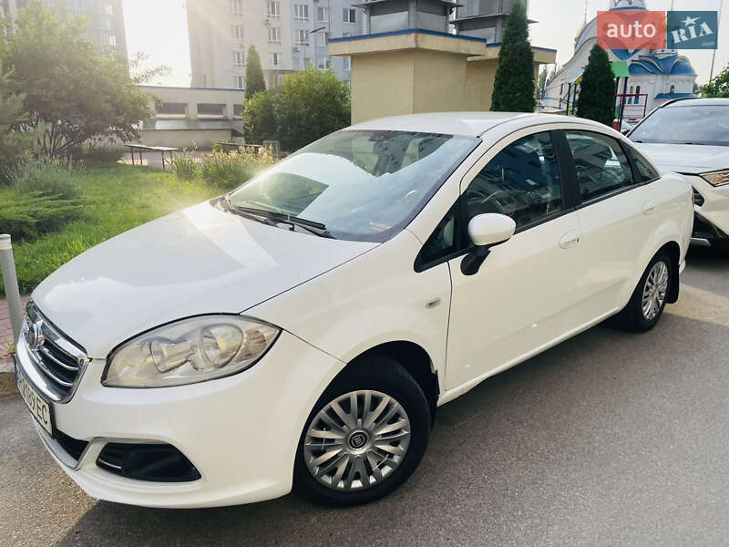 Седан Fiat Linea 2013 в 