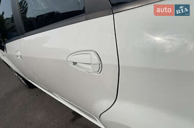 Седан Fiat Linea 2013 в 