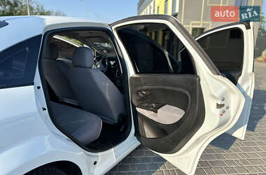 Седан Fiat Linea 2015 в 