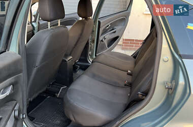 Седан Fiat Linea 2008 в 