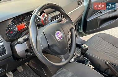 Седан Fiat Linea 2008 в 